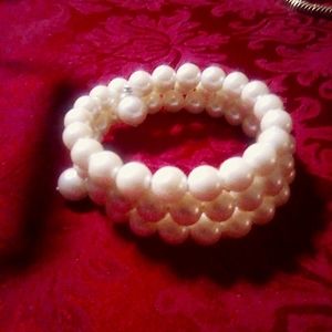 Avon pearlesque wrap bracelet